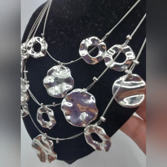 CHICO'S silvertone jewelry set (necklace and earrings) - Picture 3 of 8